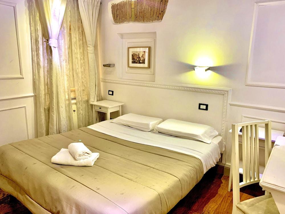 Domus Ester Rome Luaran gambar